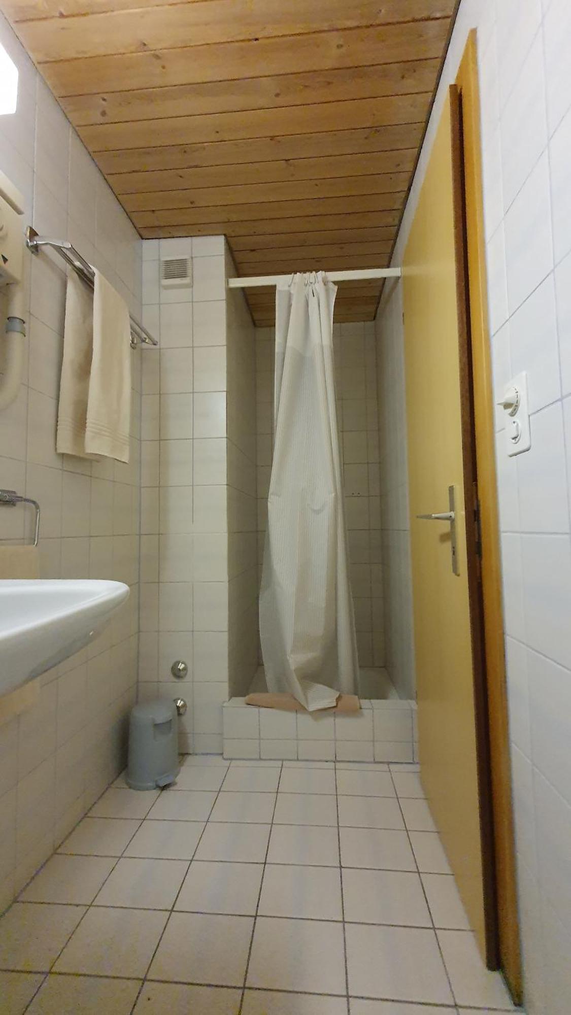 Suretta Hotel